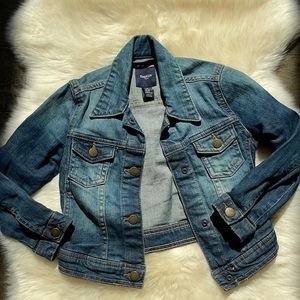 Girls GAP Kids denim jean jacket XS 4 to 5 years